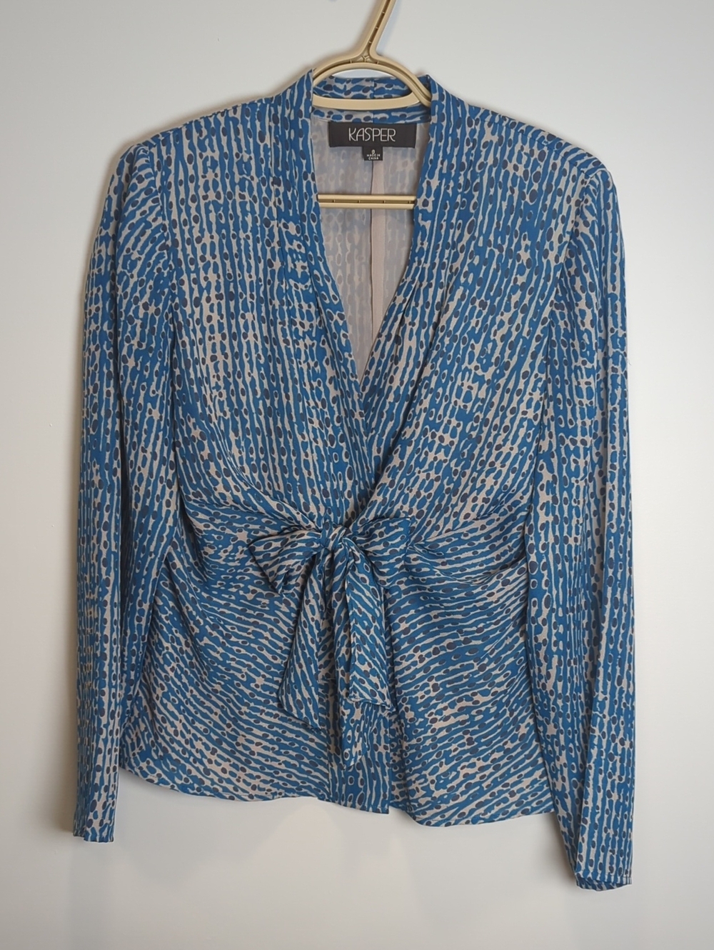 Kasper Blue and Grey Printed Tie-Front Blouse 8